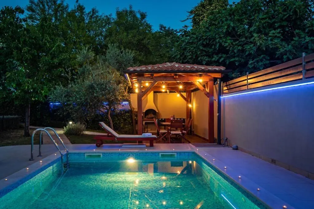 Villa L L Sikici By Istrialux Pula Croatia